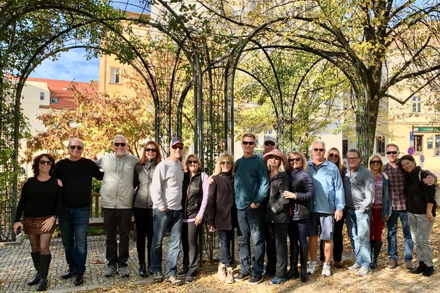 Garden setting Family and friends